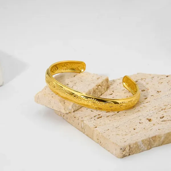 Gold_Lady_Eye_Cuff_Bracelets_For_Women